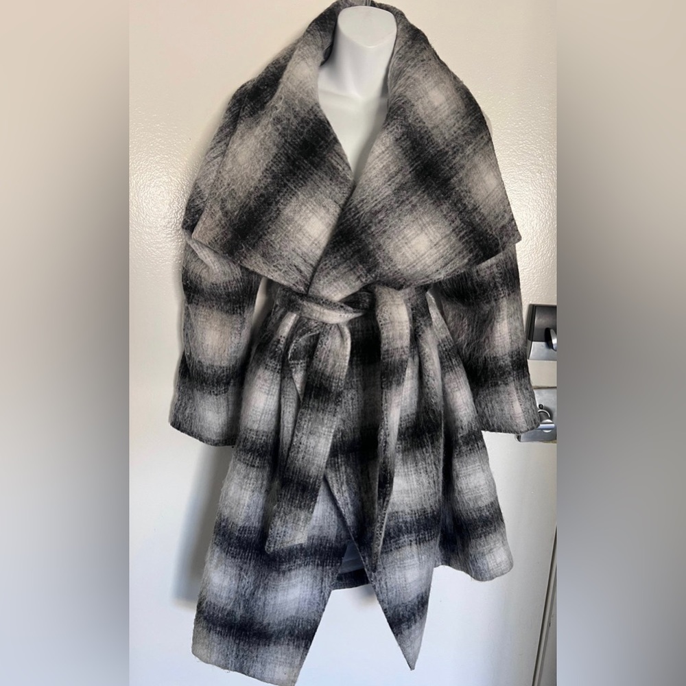 BEBE COAT